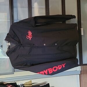 LOGIC EVERYBODY TOUR WINDBREAKER SIZE SMALL MEN